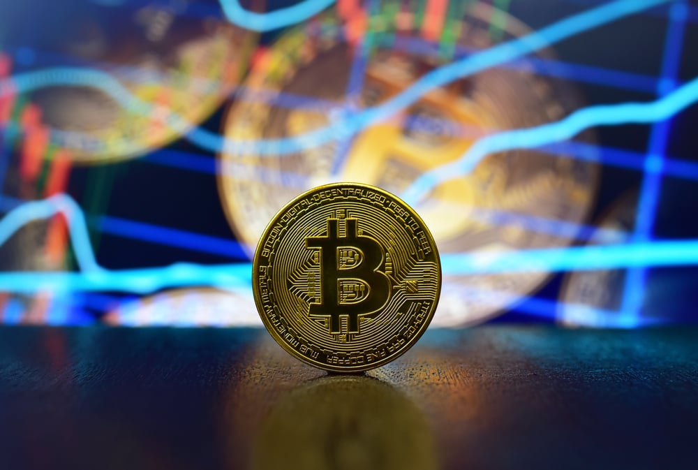 Bitcoin Hovers Around $28k As Traders Expect A Further Up Move