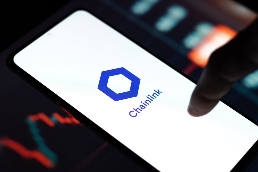 Stobox Integrates Chainlink CCIP and Proof of Reserves