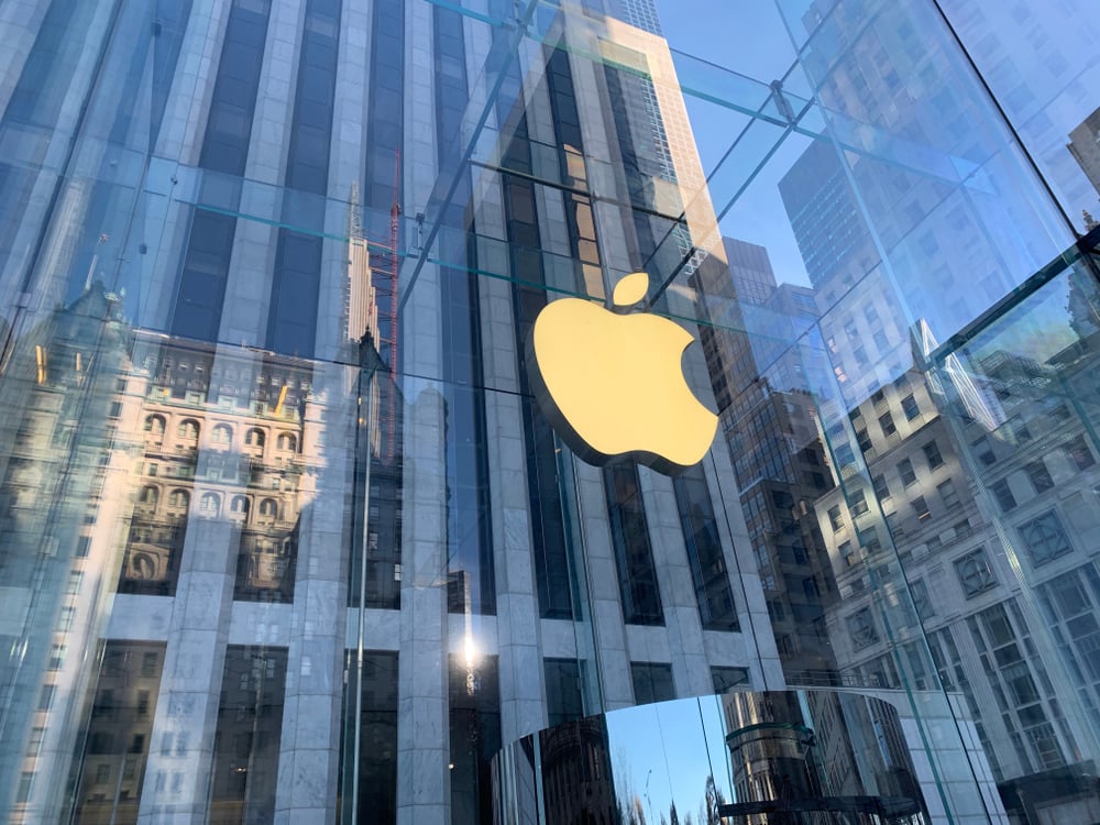 Apple’s New Tap To Pay Feature Will Offer Crypto Payment Options