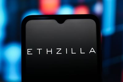 Peter Thiel's Founders Fund Dumps ETHZilla Stake as Ether Treasury Companies Face Pressure